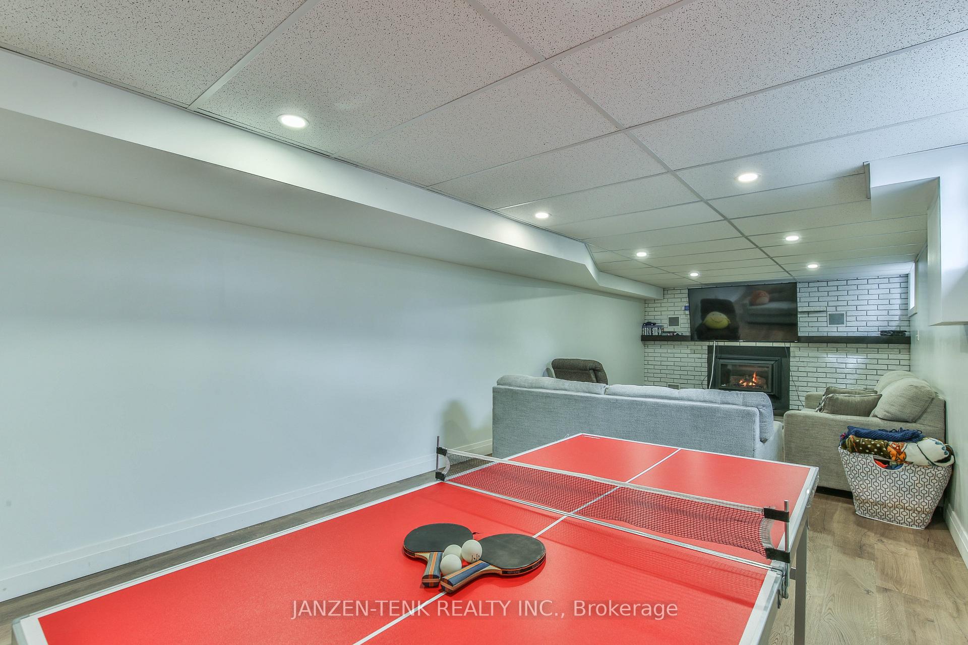 Photo 20 of 9432 Richmond Road, Bayham, Richmond — HOMEH