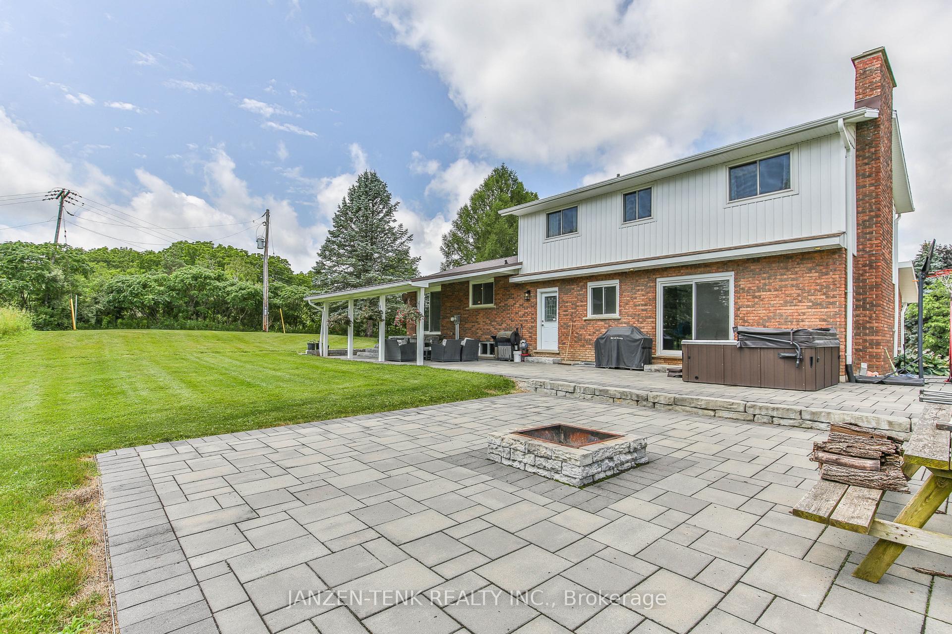 Photo 28 of 9432 Richmond Road, Bayham, Richmond — HOMEH