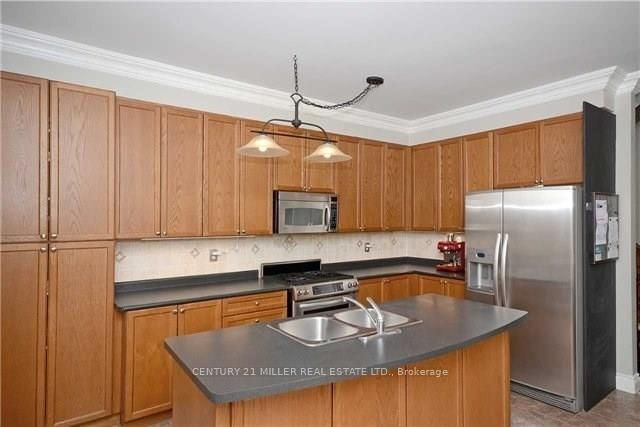 Photo 2 of 2357 Sutton Drive, Burlington, Orchard — HOMEH