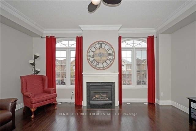 Photo 4 of 2357 Sutton Drive, Burlington, Orchard — HOMEH