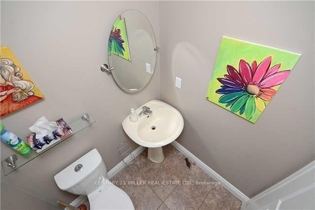 Photo 6 of 2357 Sutton Drive, Burlington, Orchard — HOMEH