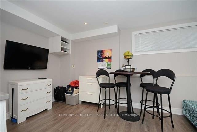 Photo 13 of 2357 Sutton Drive, Burlington, Orchard — HOMEH