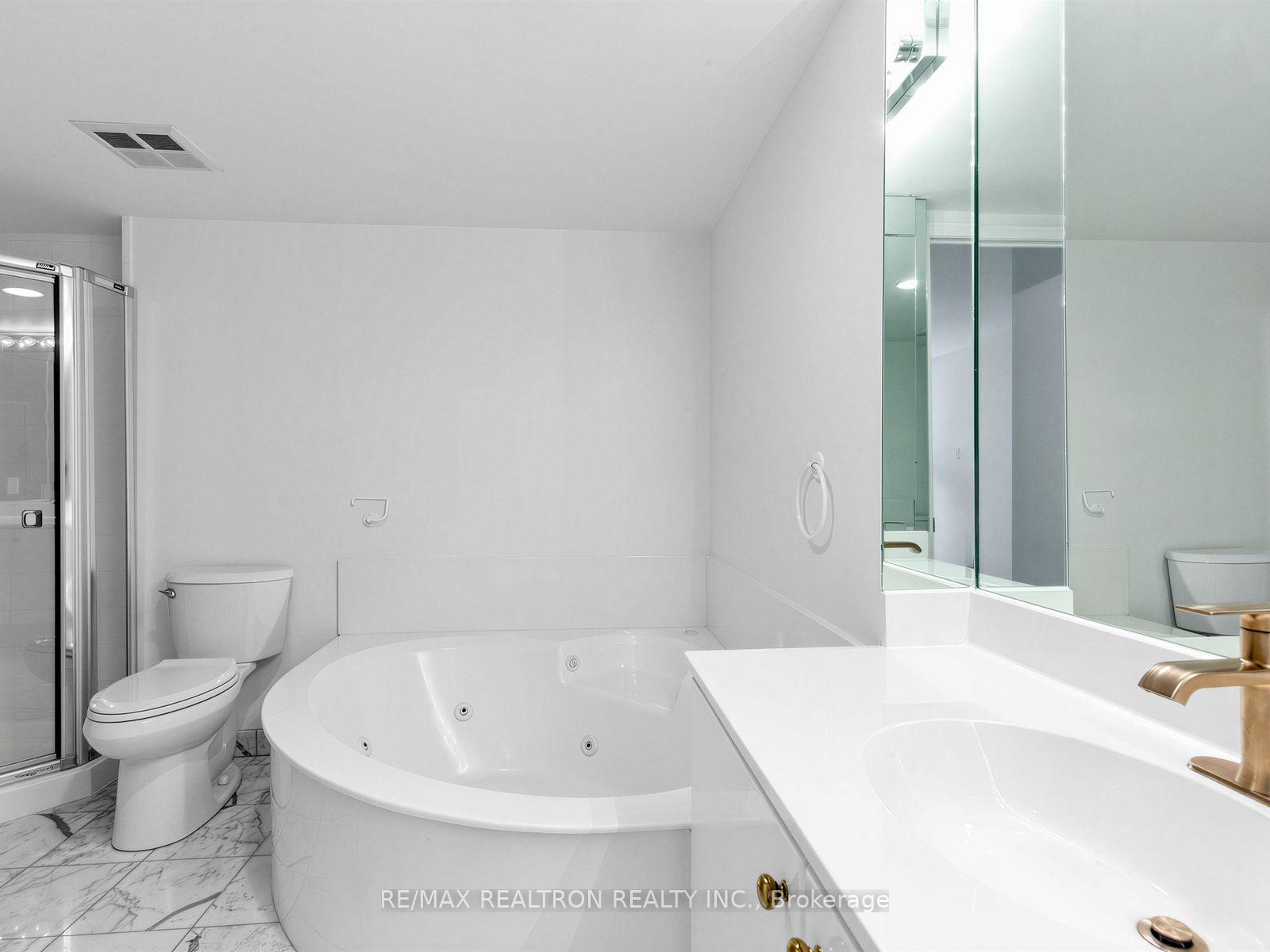 Photo 16 of Unit 402, 10 Tichester Road, Toronto, Forest Hill South — HOMEH
