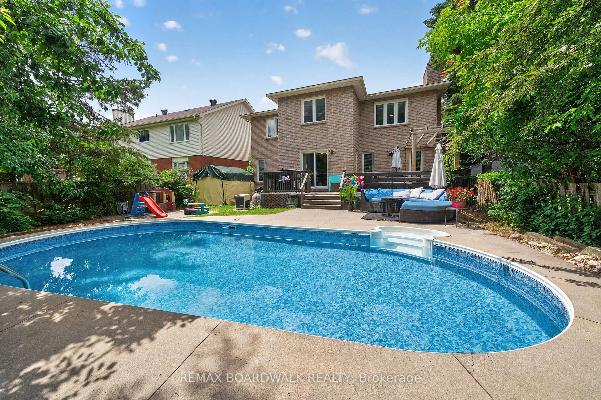 Photo 3 of 86 Vanstone Drive, Ottawa, Kanata - Katimavik — HOMEH
