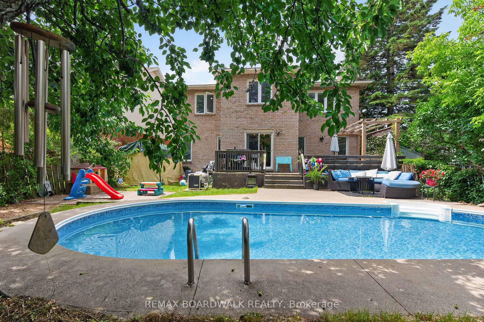 Photo 4 of 86 Vanstone Drive, Ottawa, Kanata - Katimavik — HOMEH
