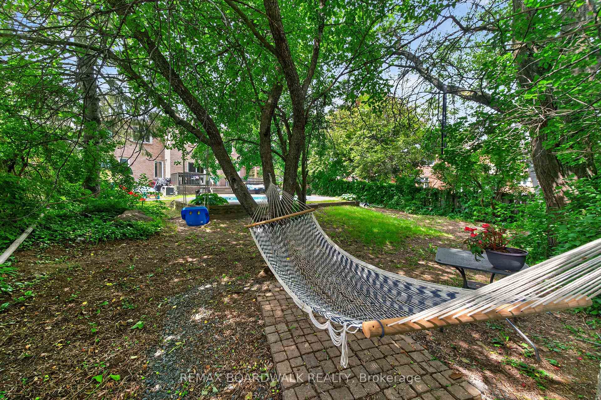 Photo 9 of 86 Vanstone Drive, Ottawa, Kanata - Katimavik — HOMEH