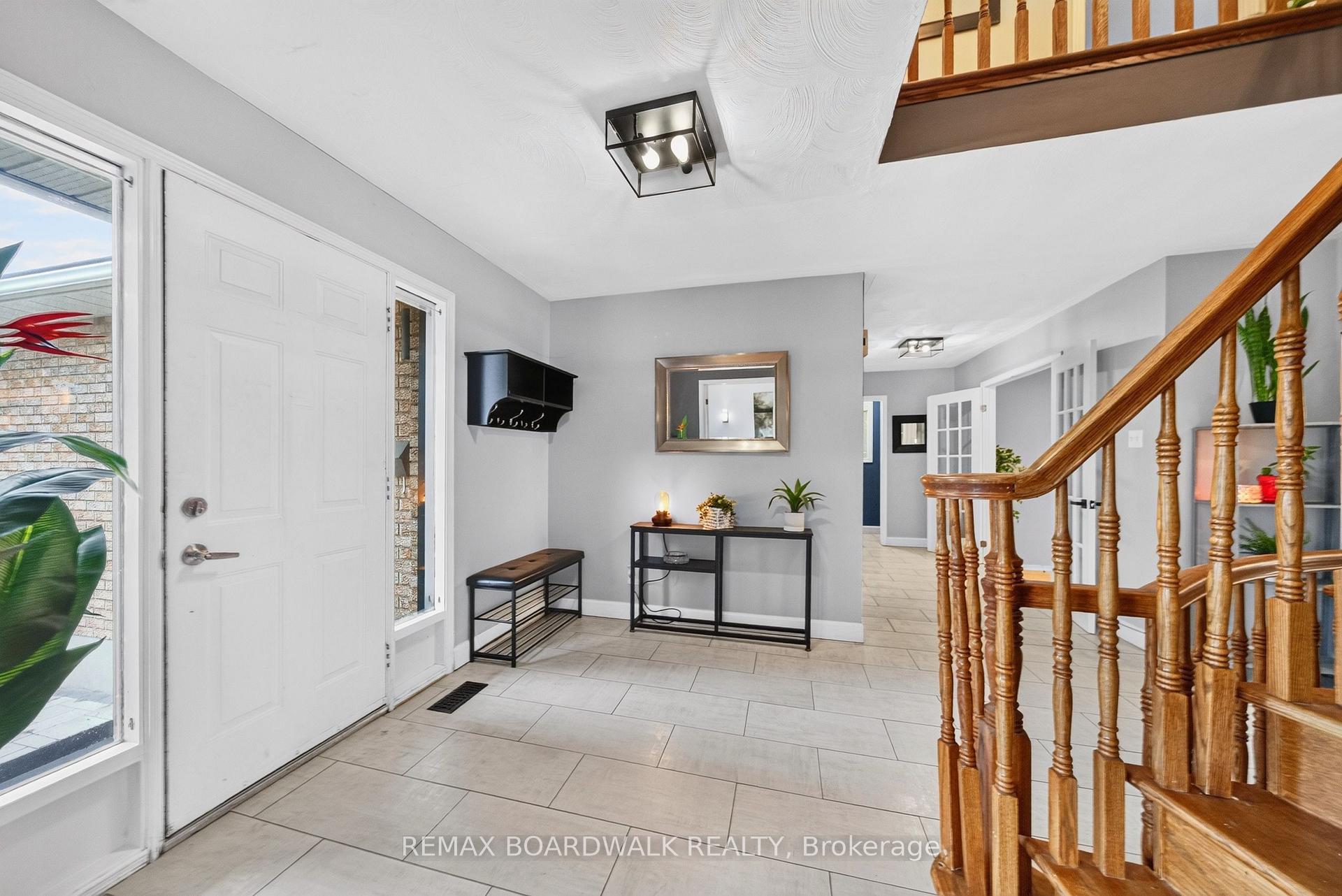 Photo 11 of 86 Vanstone Drive, Ottawa, Kanata - Katimavik — HOMEH