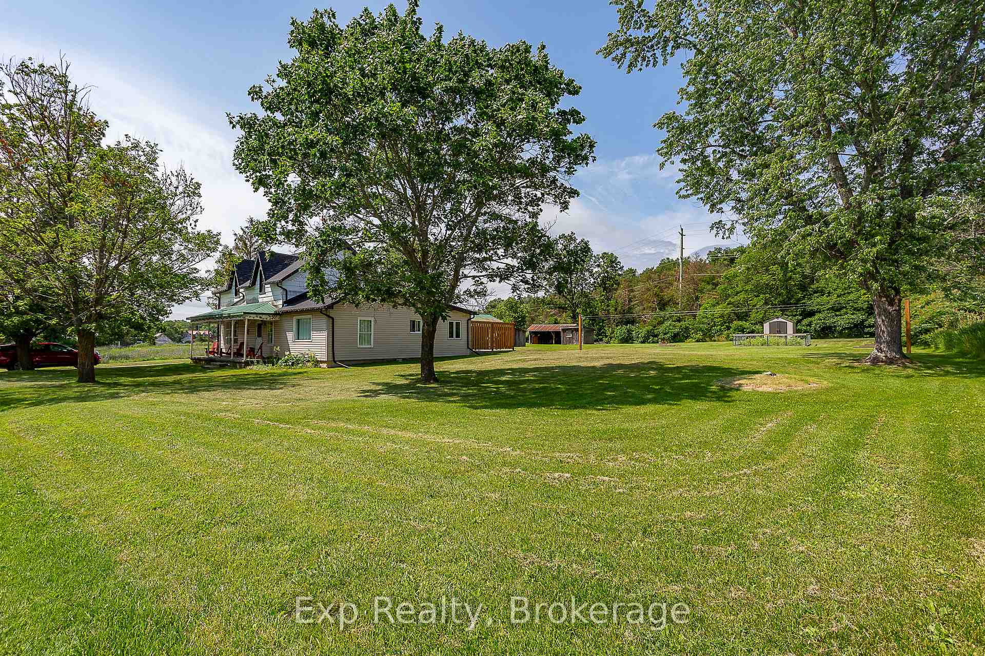 Photo 2 of 94 Latta Drive, Belleville, Thurlow Ward — HOMEH