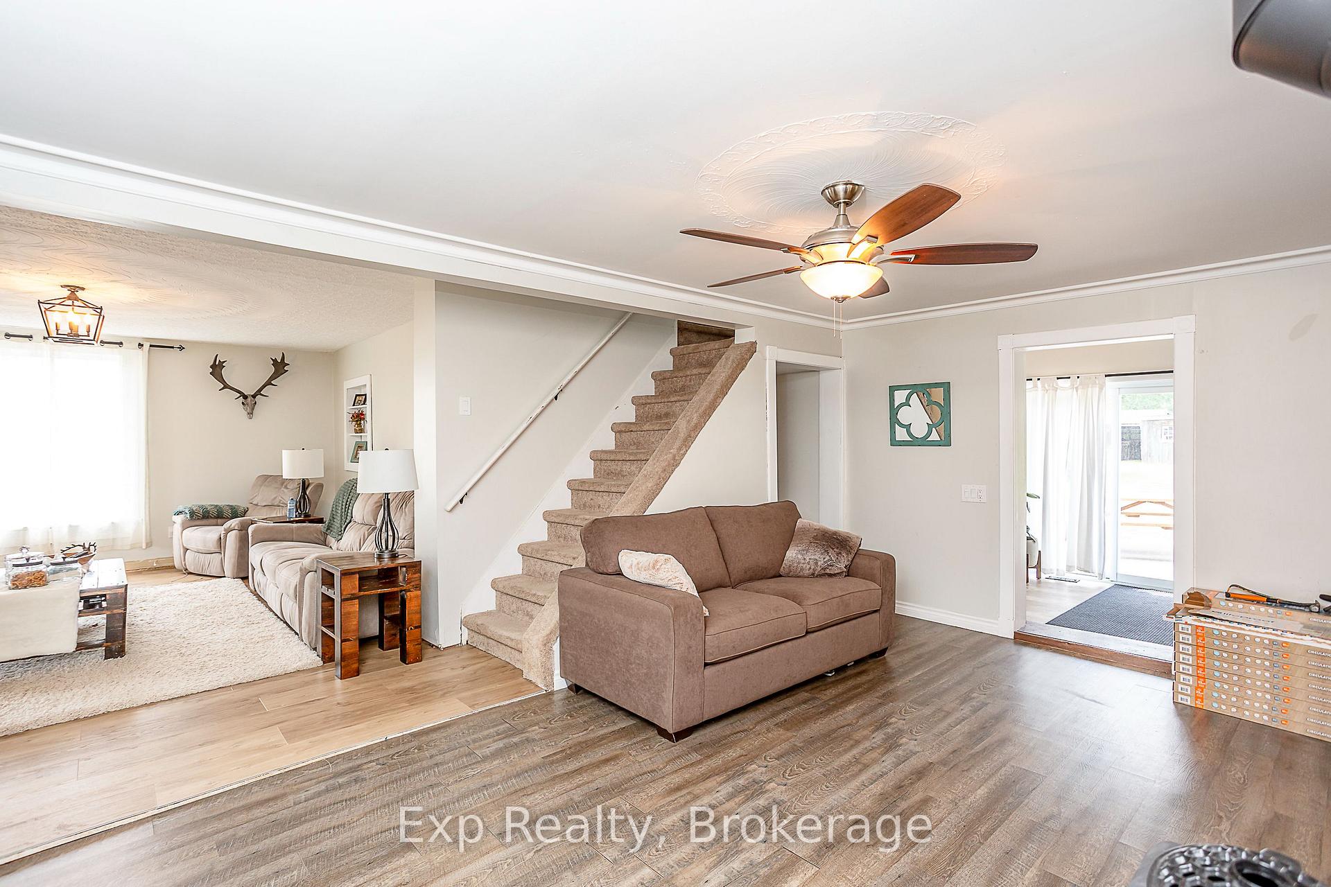 Photo 14 of 94 Latta Drive, Belleville, Thurlow Ward — HOMEH