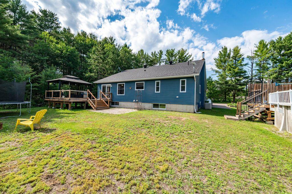Photo 7 of 48 Plum Tree Lane, Petawawa, Petawawa — HOMEH