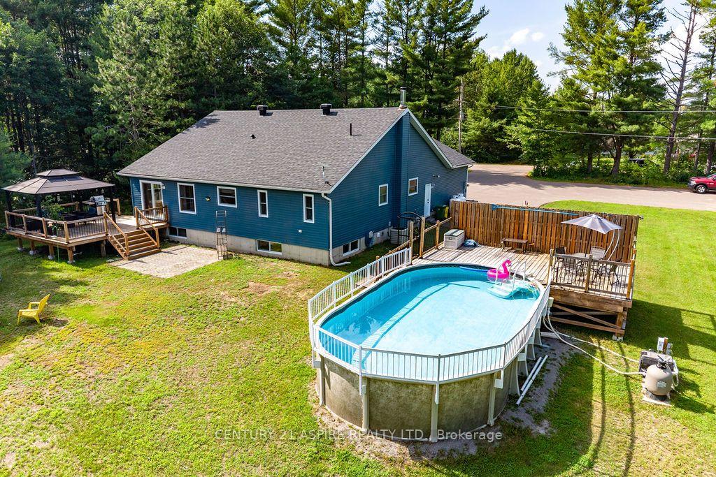 Photo 8 of 48 Plum Tree Lane, Petawawa, Petawawa — HOMEH