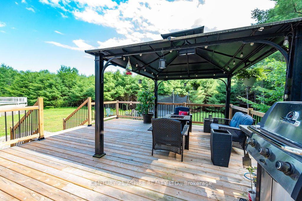 Photo 12 of 48 Plum Tree Lane, Petawawa, Petawawa — HOMEH