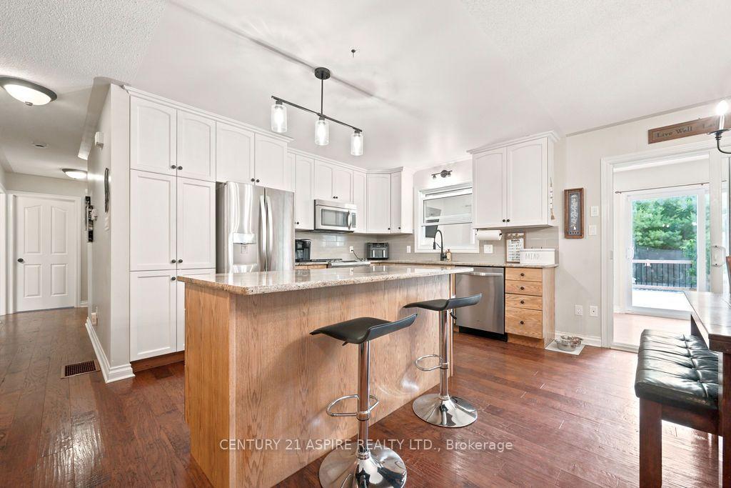 Photo 27 of 48 Plum Tree Lane, Petawawa, Petawawa — HOMEH