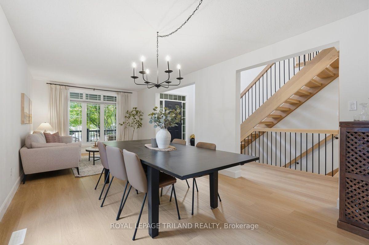 Photo 11 of 921 Guildwood Boulevard, London, North M — HOMEH