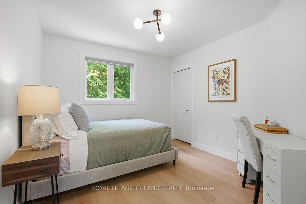 Photo 31 of 921 Guildwood Boulevard, London, North M — HOMEH
