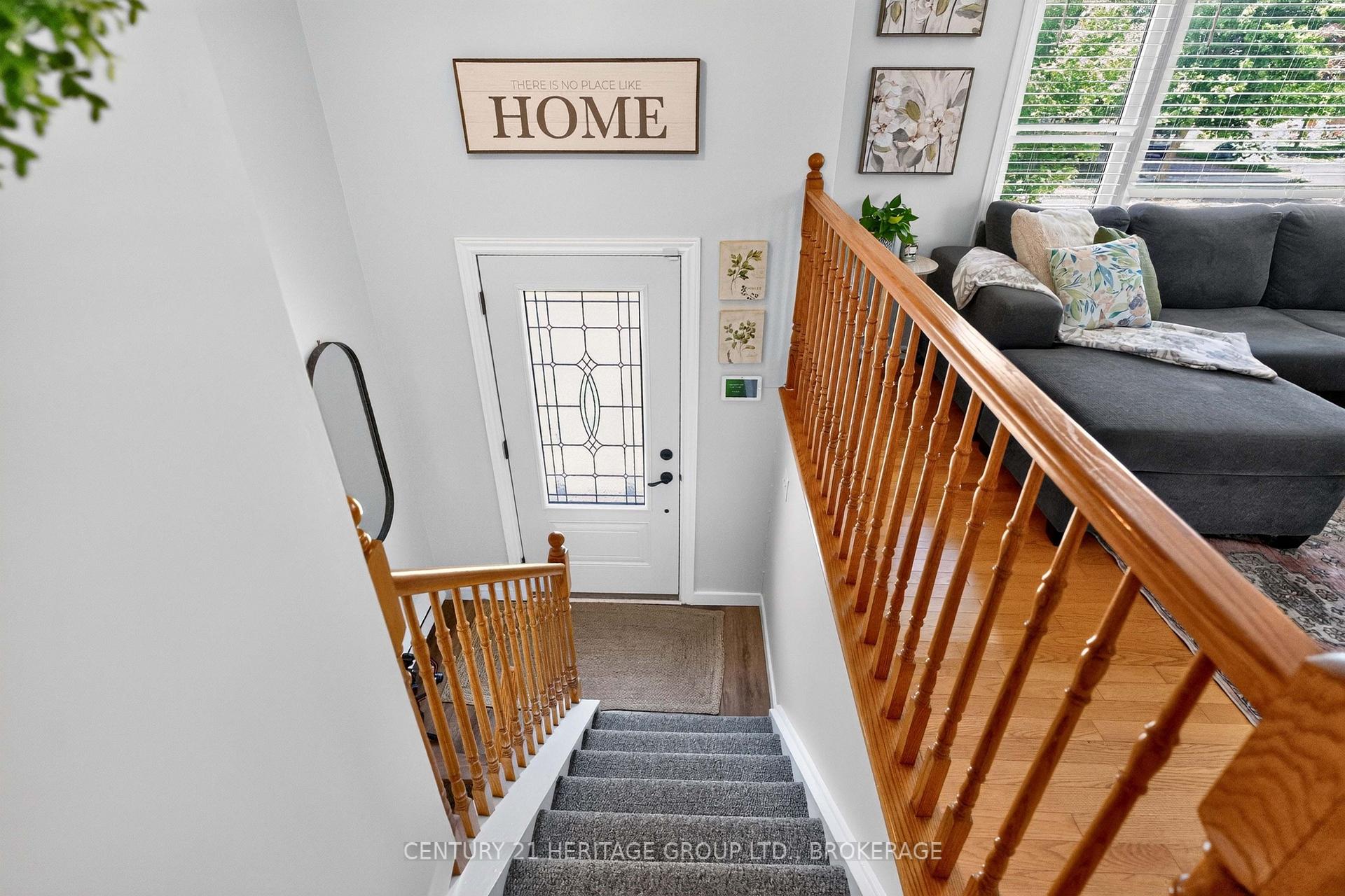 Photo 3 of 52 Lochinvar Road, Kingston, West of Sir John A. Blvd — HOMEH