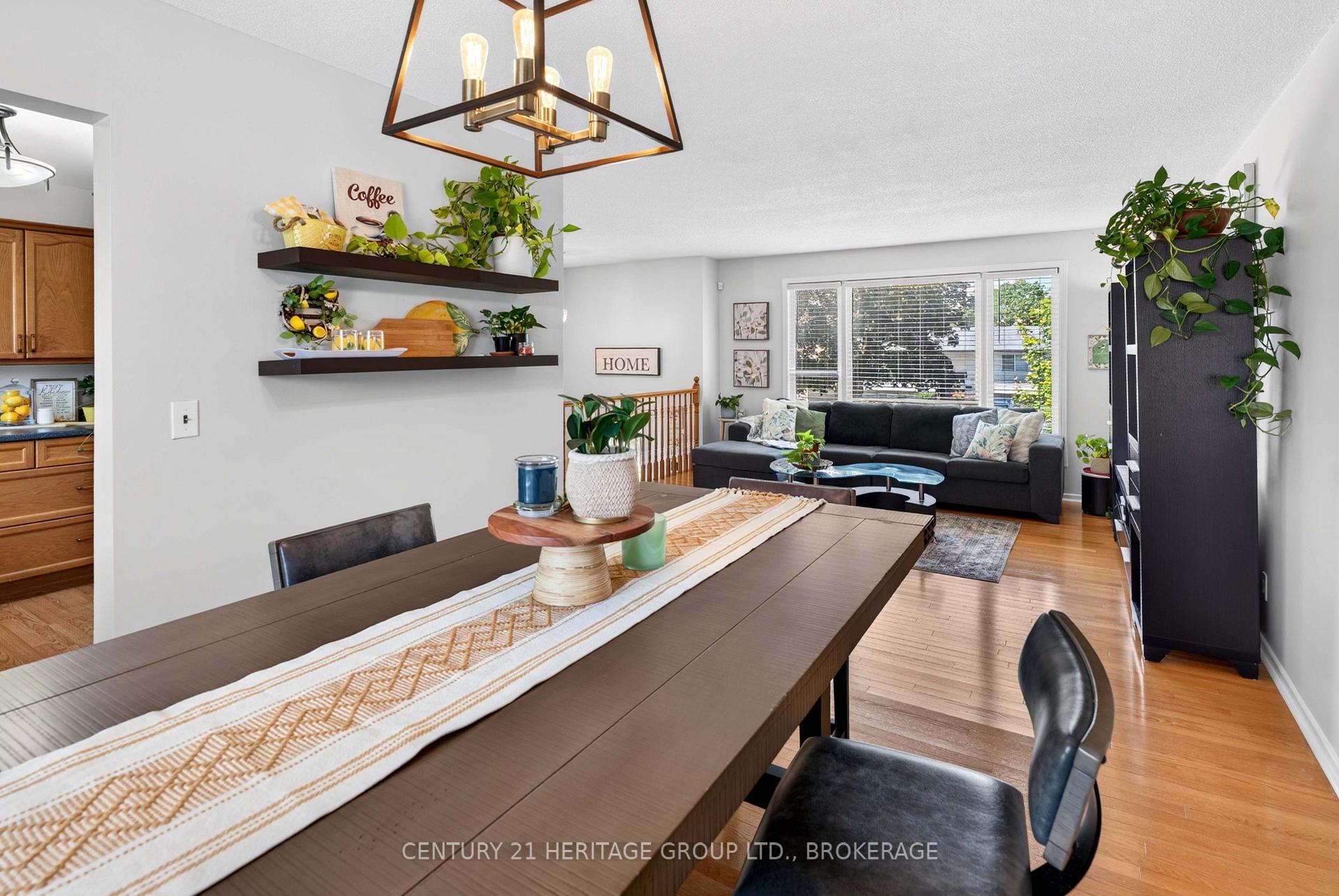 Photo 5 of 52 Lochinvar Road, Kingston, West of Sir John A. Blvd — HOMEH