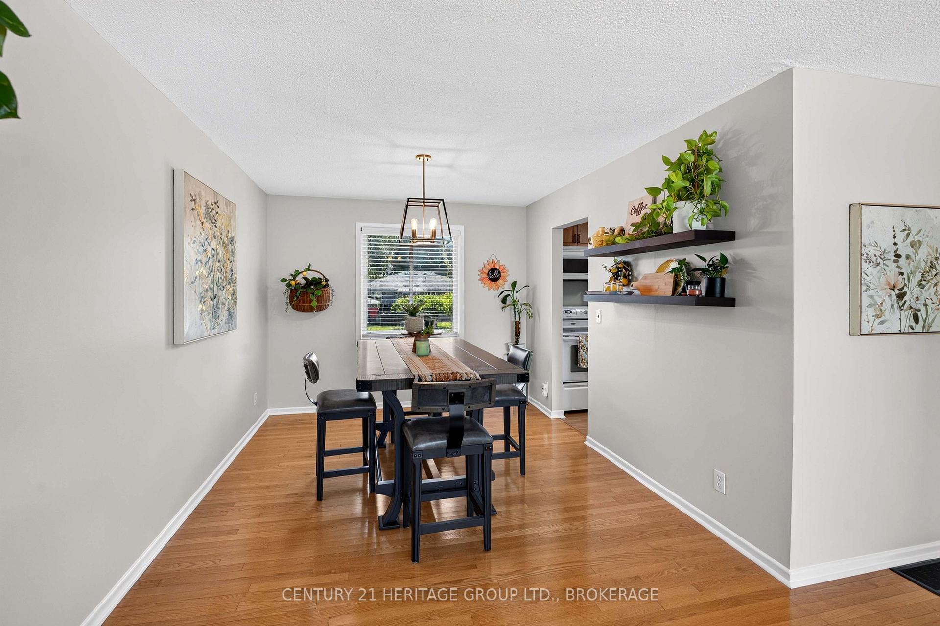 Photo 6 of 52 Lochinvar Road, Kingston, West of Sir John A. Blvd — HOMEH