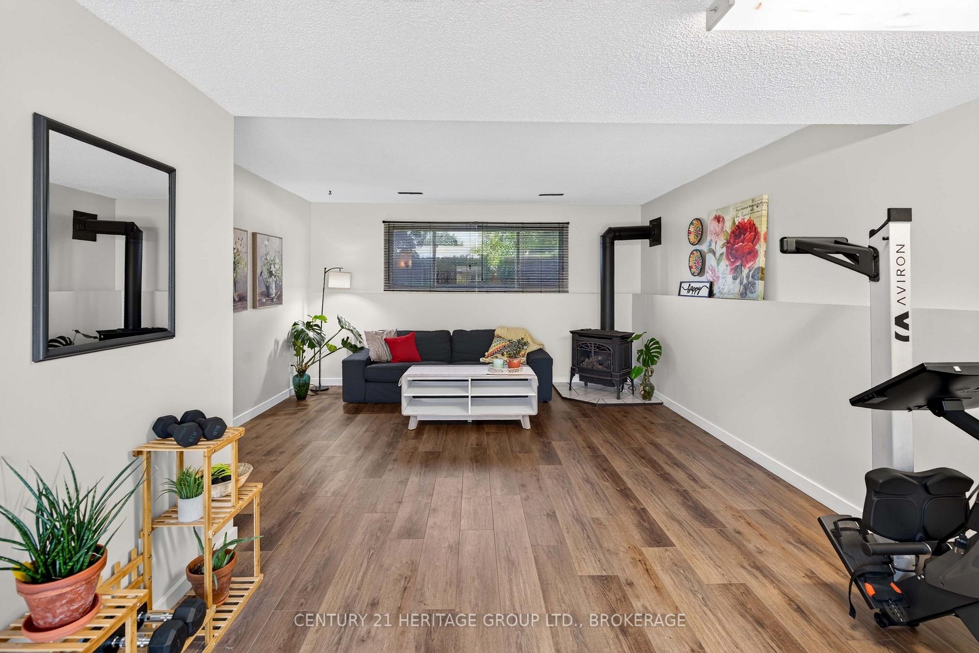 Photo 17 of 52 Lochinvar Road, Kingston, West of Sir John A. Blvd — HOMEH