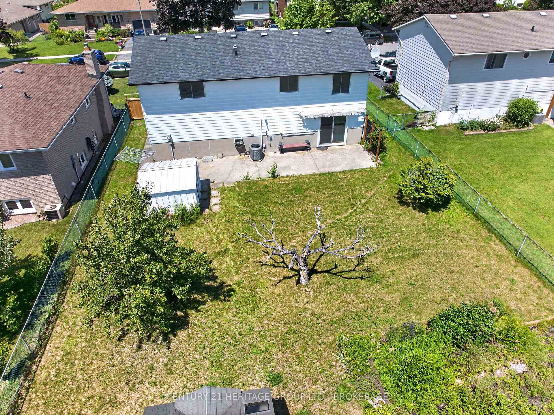 Photo 20 of 52 Lochinvar Road, Kingston, West of Sir John A. Blvd — HOMEH