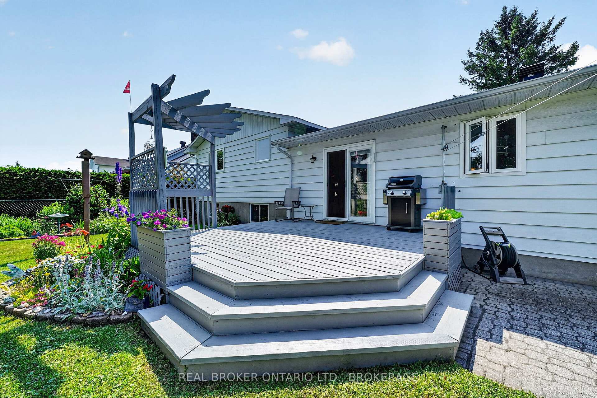 Photo 37 of 11 Albert Street, Casselman, Casselman — HOMEH