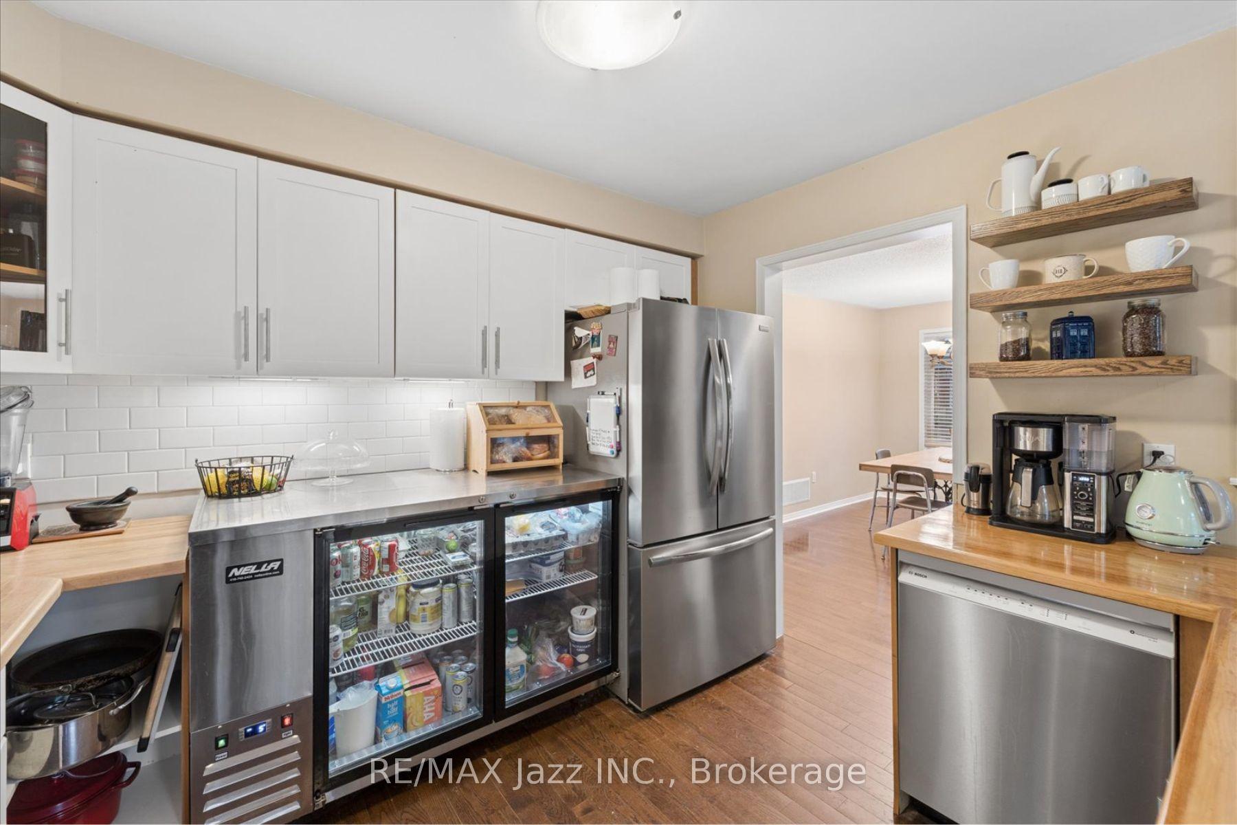 Photo 27 of 1312 Langley Circle, Oshawa, Pinecrest — HOMEH