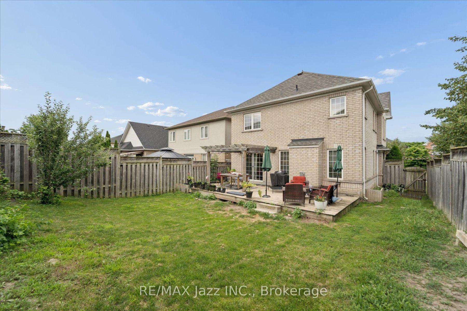 Photo 48 of 1312 Langley Circle, Oshawa, Pinecrest — HOMEH