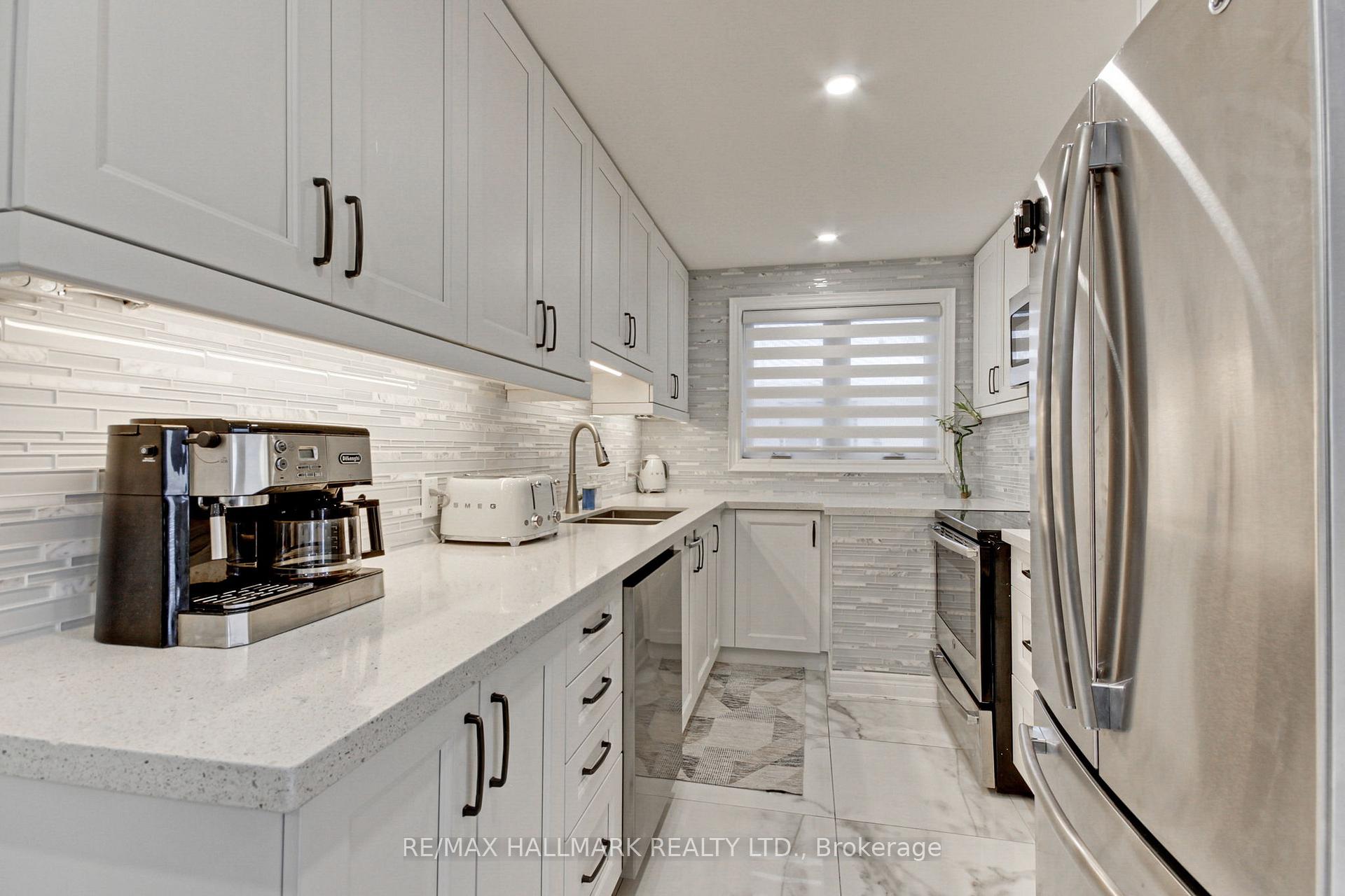 Photo 19 of 13 Patrick Drive, Aurora, Aurora Highlands — HOMEH