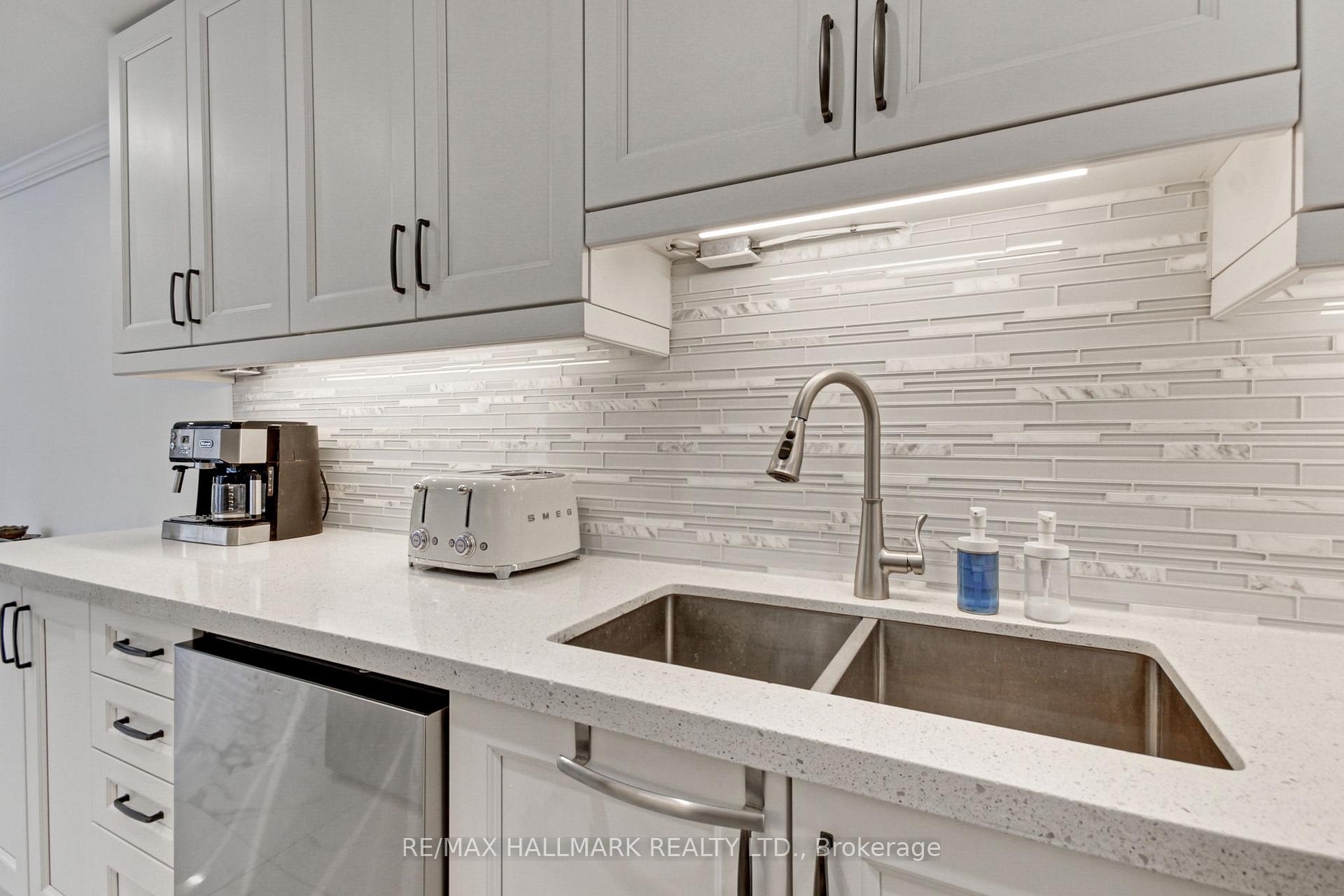 Photo 24 of 13 Patrick Drive, Aurora, Aurora Highlands — HOMEH