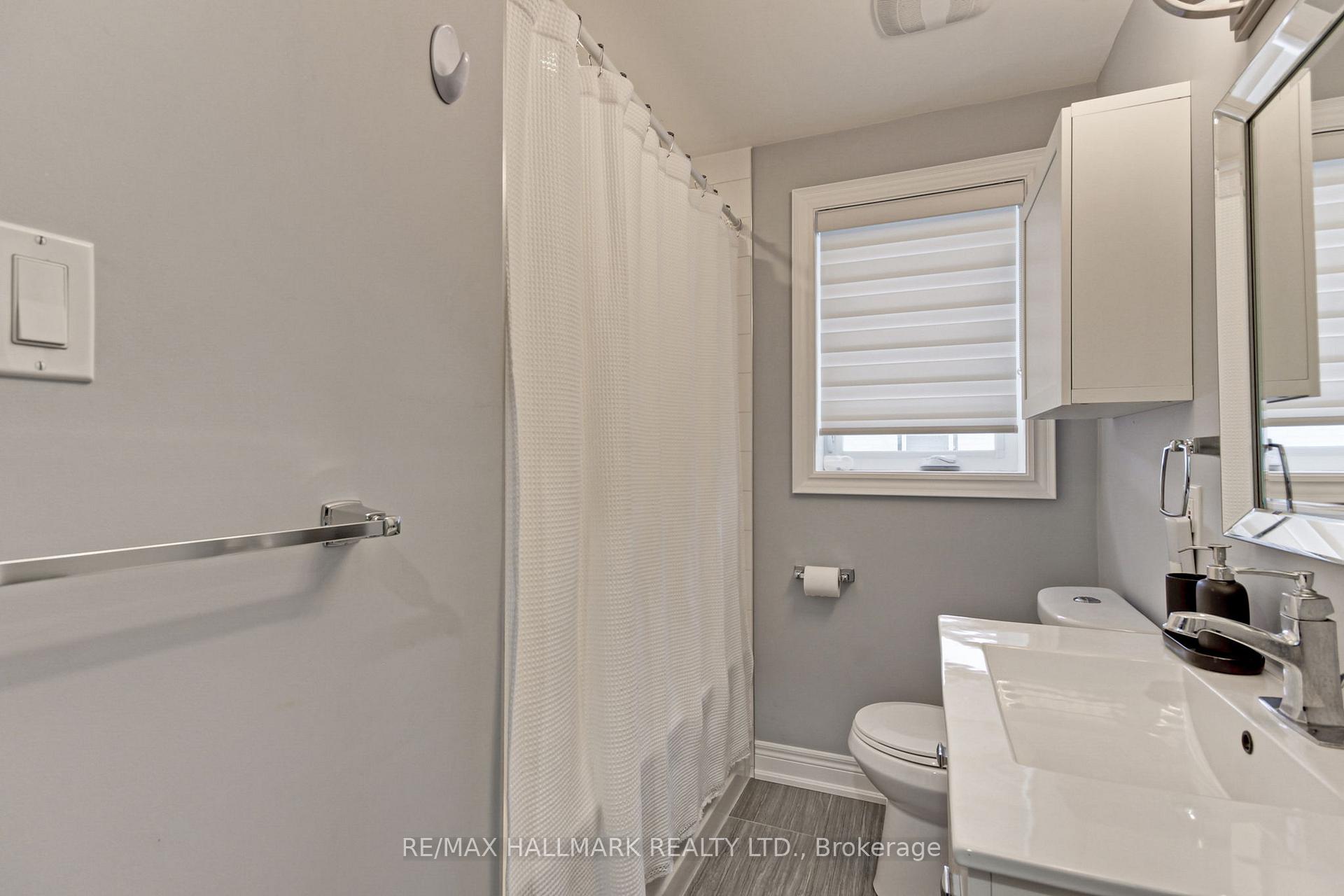 Photo 31 of 13 Patrick Drive, Aurora, Aurora Highlands — HOMEH