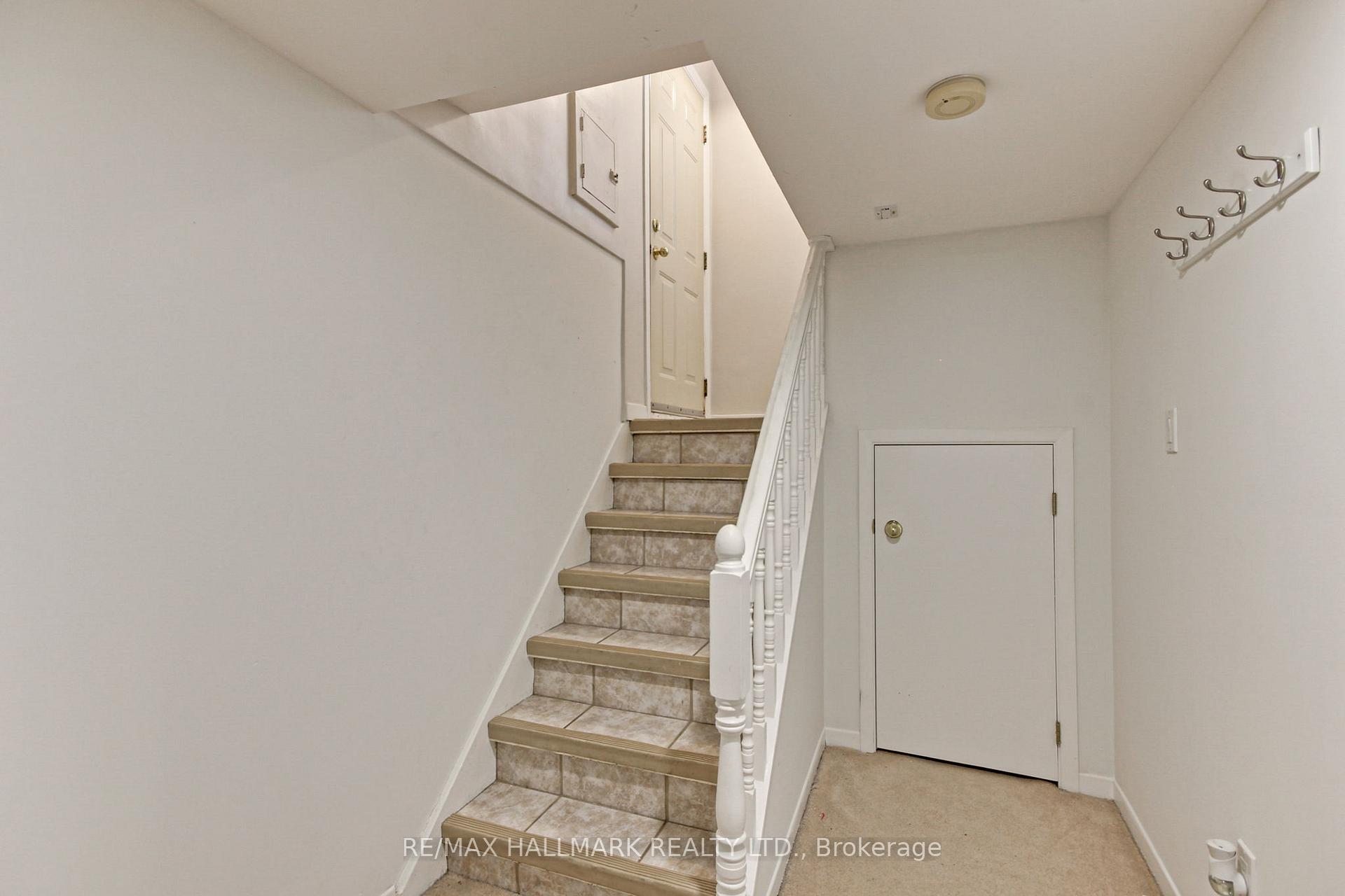 Photo 34 of 13 Patrick Drive, Aurora, Aurora Highlands — HOMEH