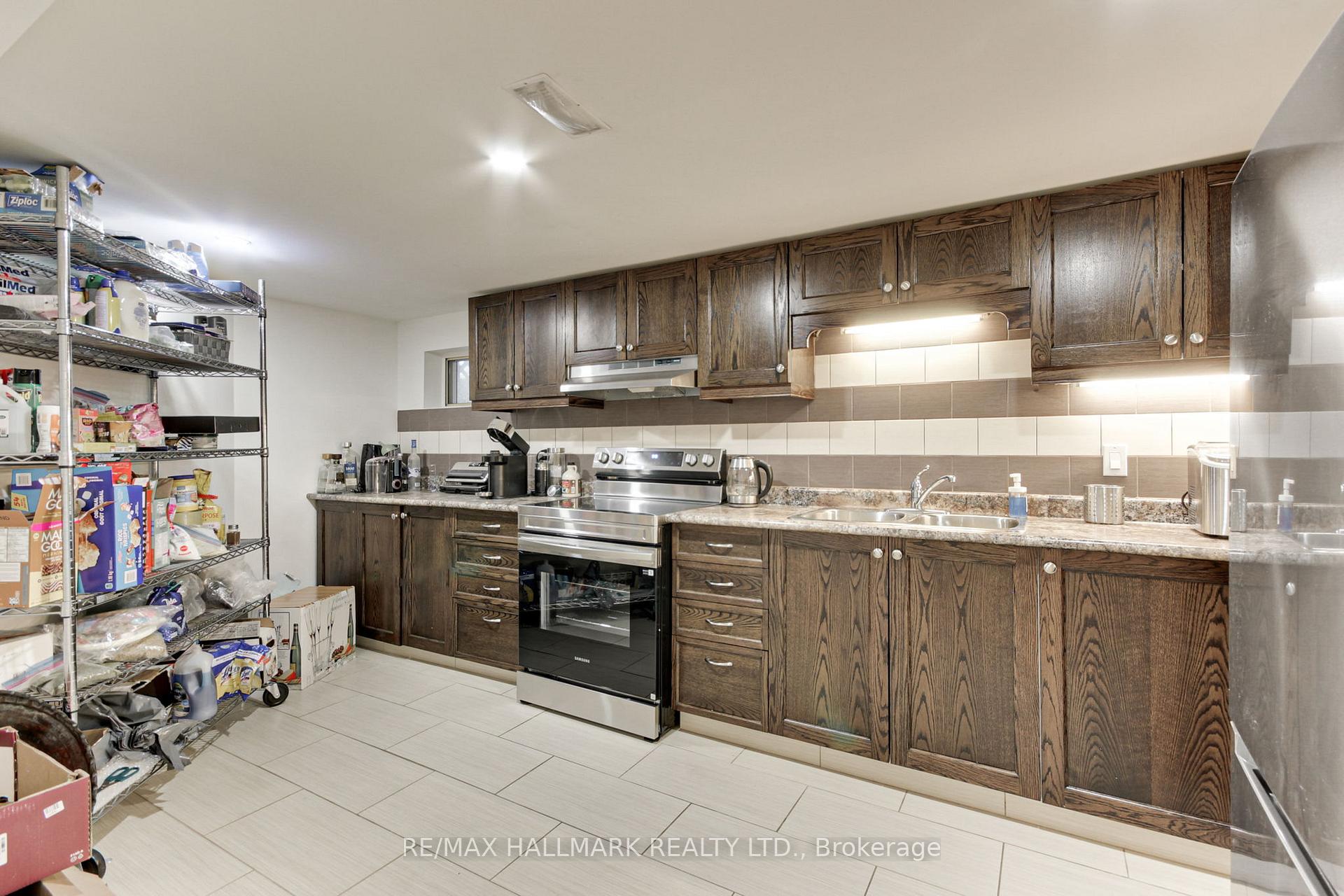 Photo 37 of 13 Patrick Drive, Aurora, Aurora Highlands — HOMEH