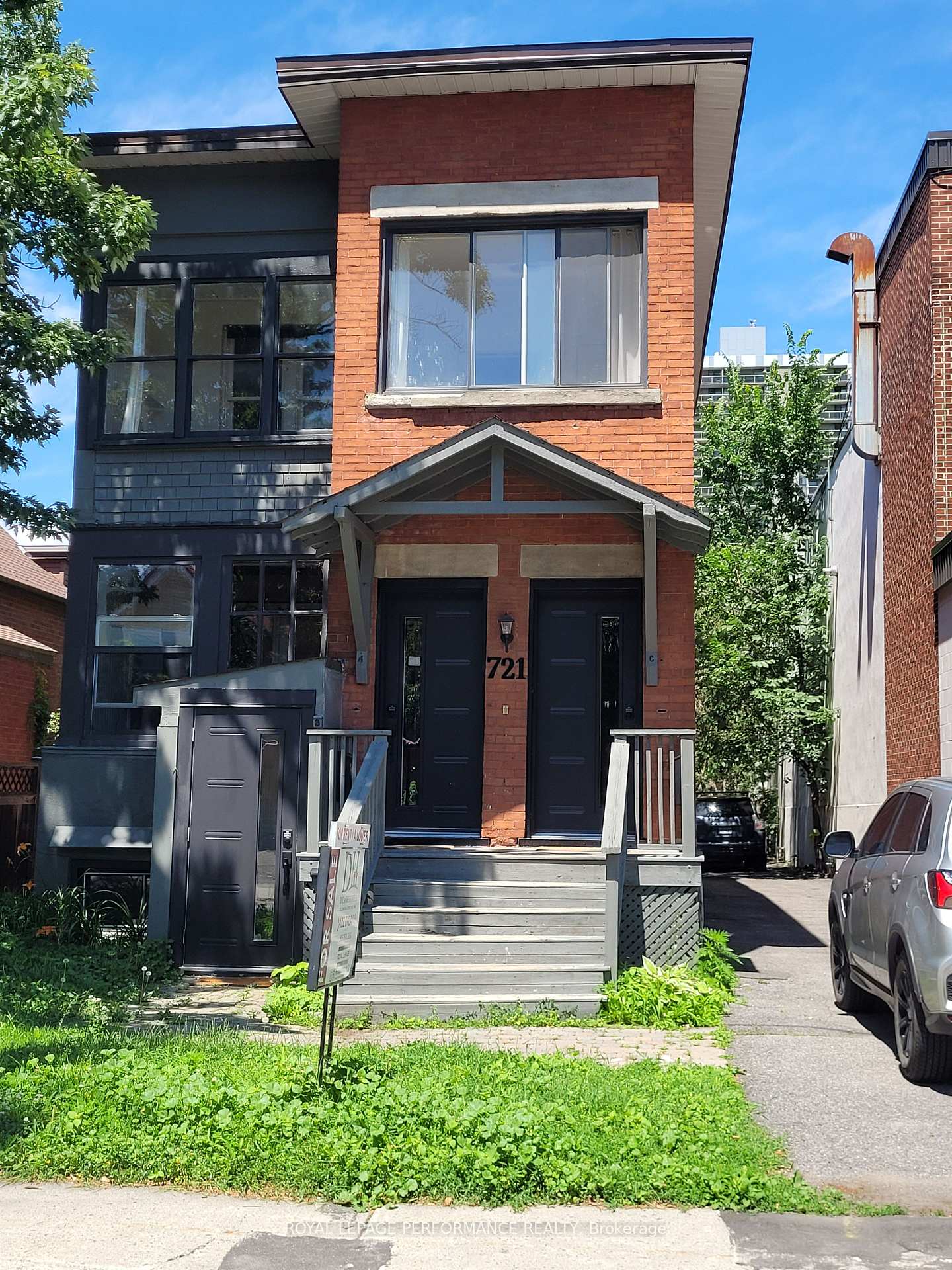 Photo 1 of 721 C Cooper Street, Ottawa, Ottawa Centre — HOMEH