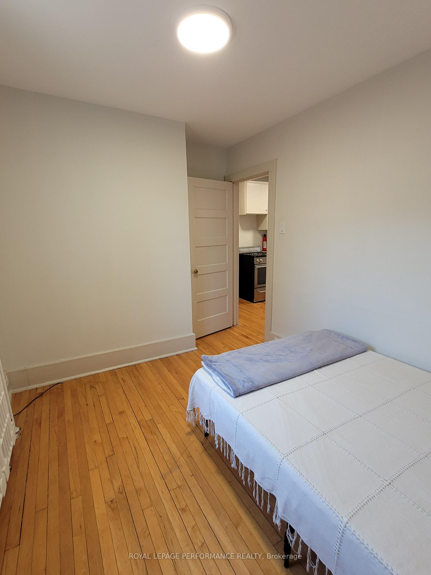 Photo 19 of 721 C Cooper Street, Ottawa, Ottawa Centre — HOMEH