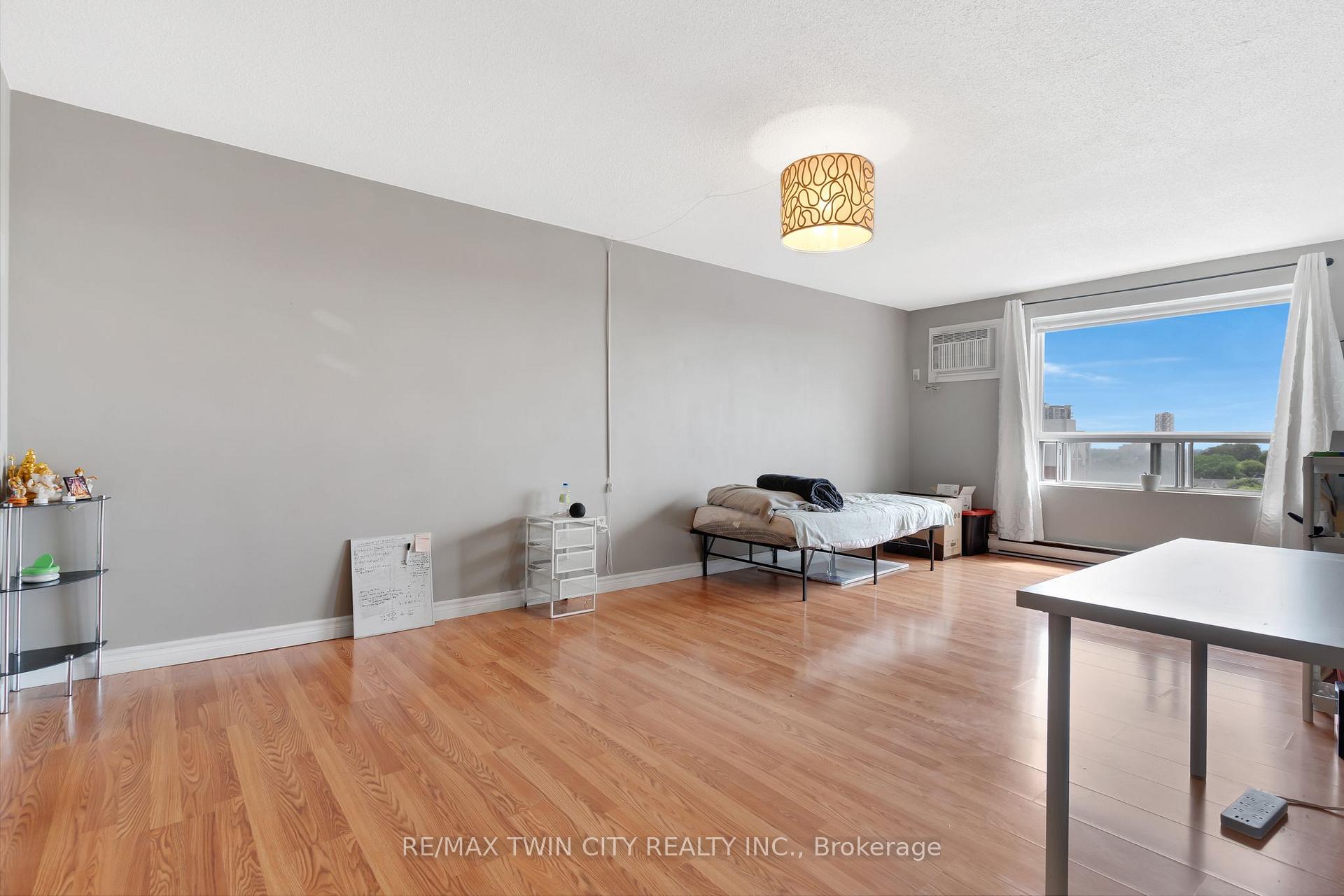 Photo 15 of 64 Benton Street, Kitchener, Cedar Hill — HOMEH