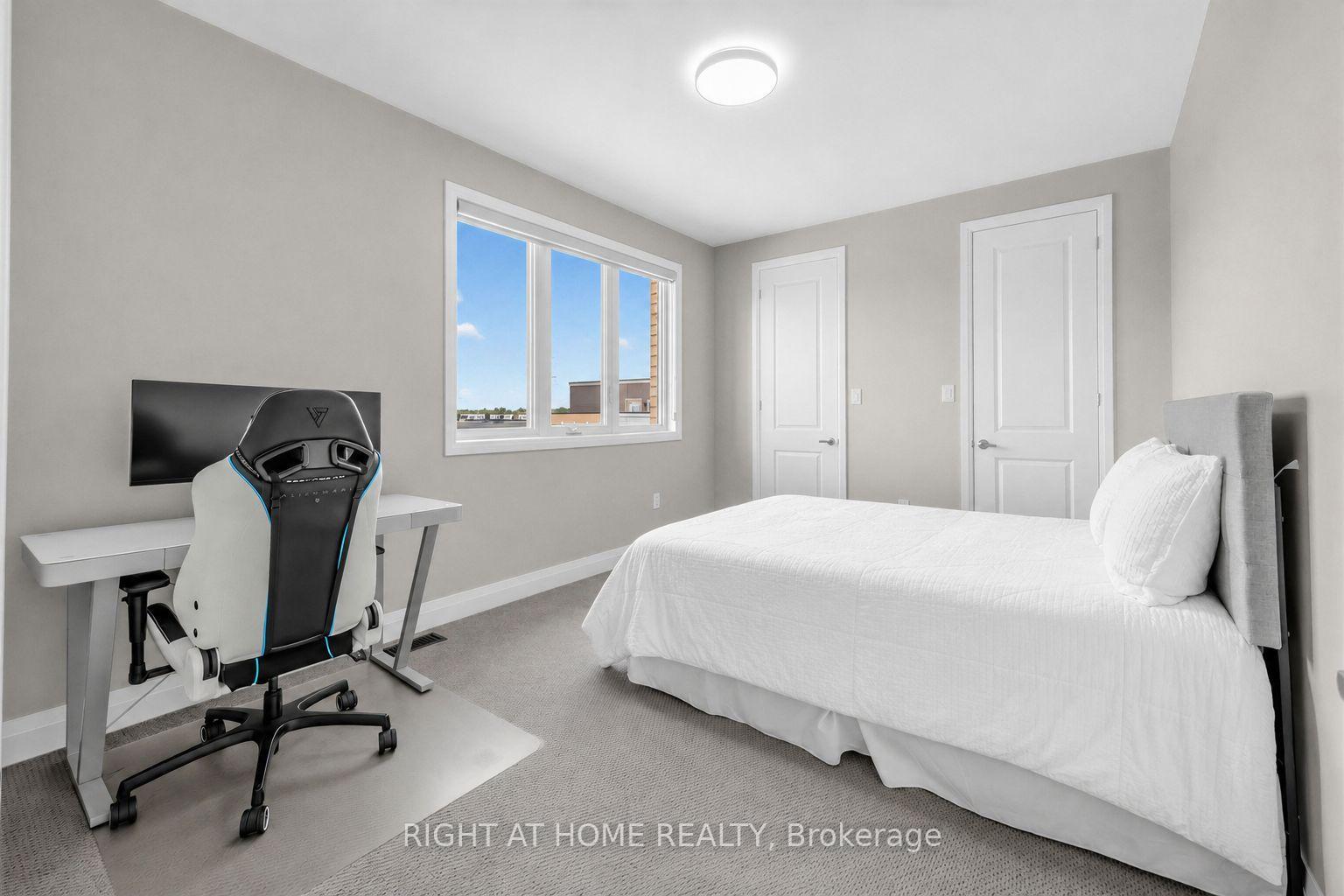 Photo 41 of 215 Port Darlington Road, Clarington, Bowmanville — HOMEH