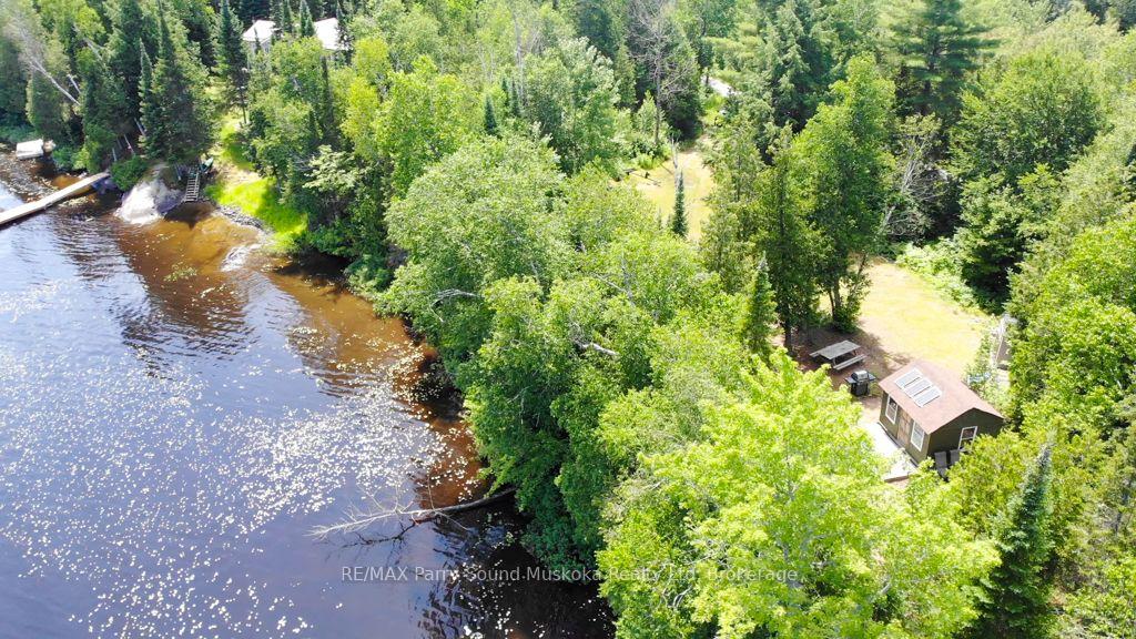 Photo 17 of 473 North Meadowcove Road, Whitestone, Dunchurch — HOMEH