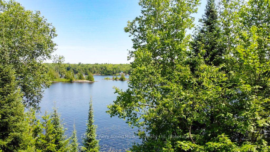 Photo 19 of 473 North Meadowcove Road, Whitestone, Dunchurch — HOMEH