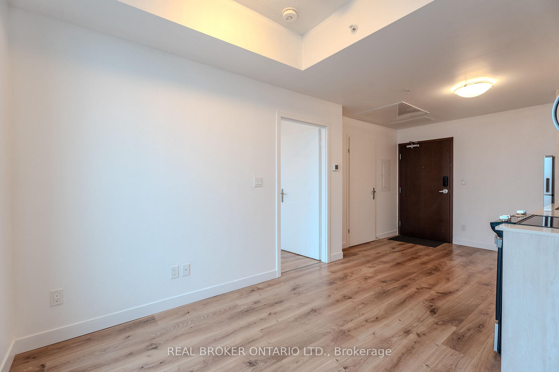 Photo 3 of Unit 2208, 60 Frederick Street, Kitchener, Civic Centre — HOMEH