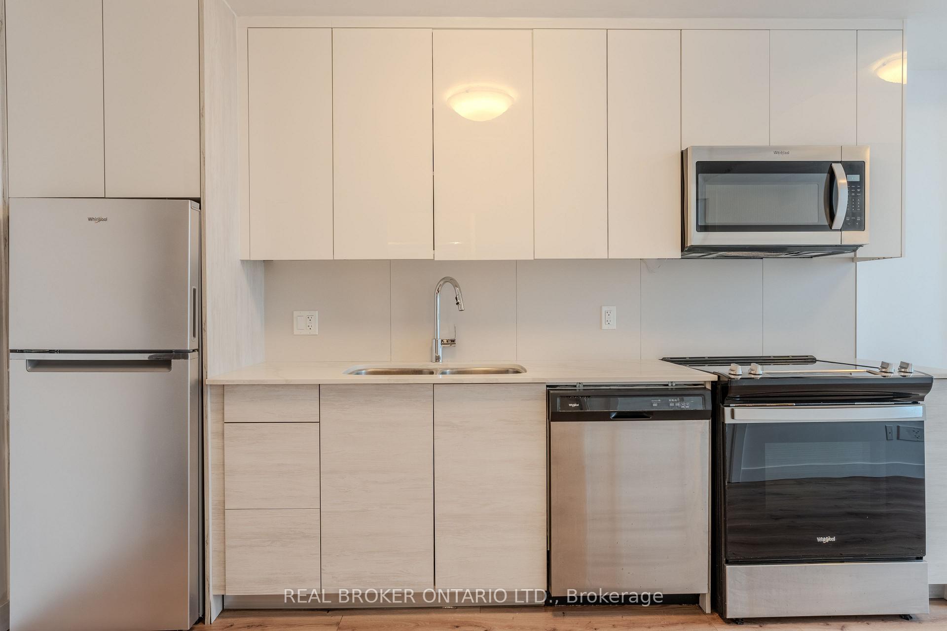 Photo 5 of Unit 2208, 60 Frederick Street, Kitchener, Civic Centre — HOMEH