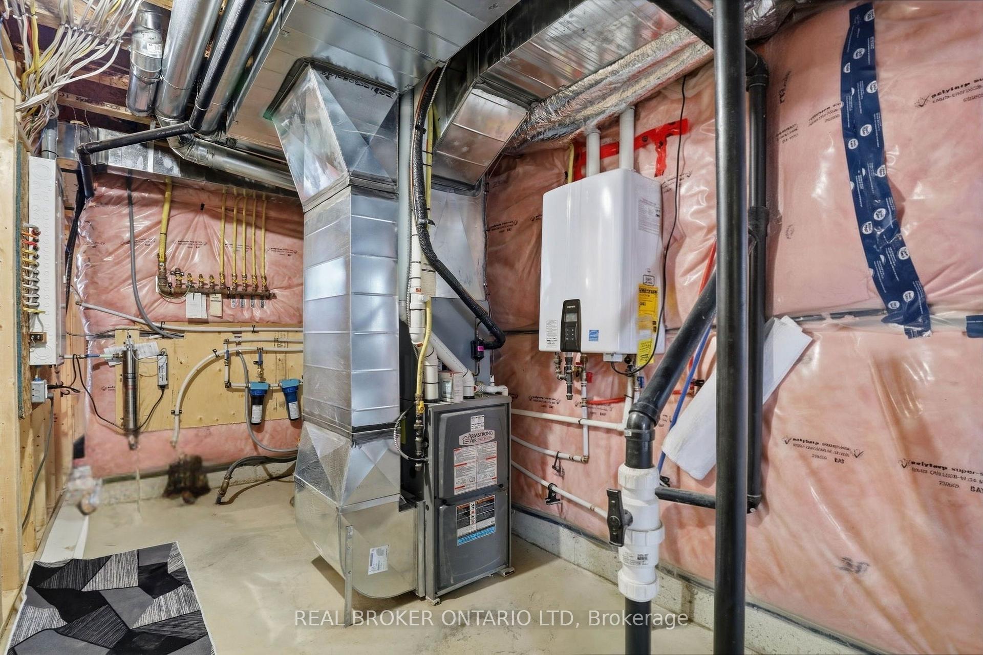 Photo 48 of 25515 Coldstream Road, Middlesex Centre, Denfield — HOMEH
