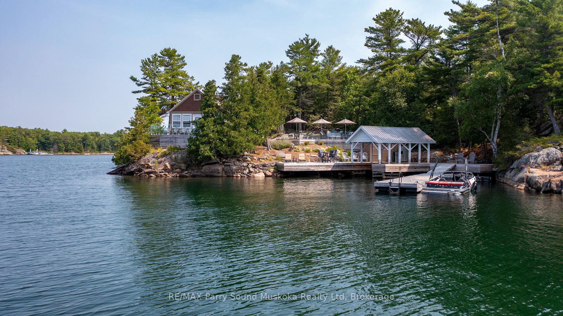 Front of Unit (Lakeside & Vicerory), 2 A258 Island
