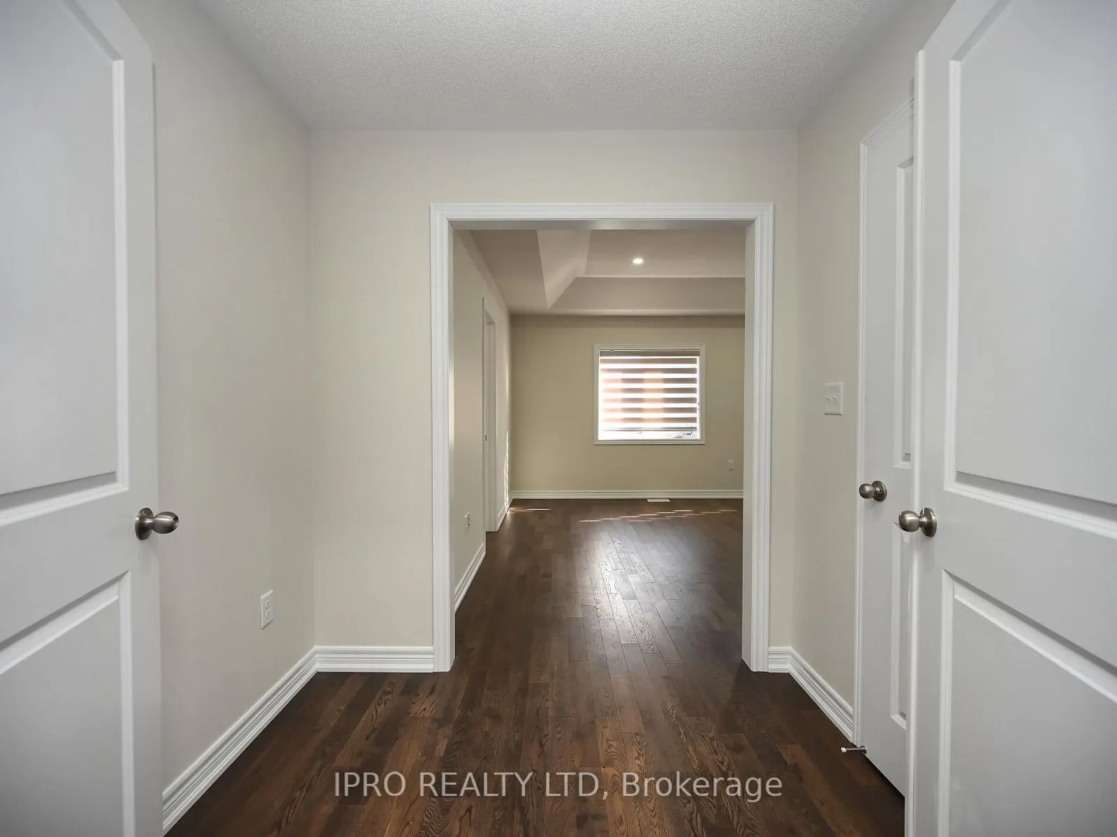 Photo 17 of 29 Junior Road, Brampton, Northwest Brampton — HOMEH