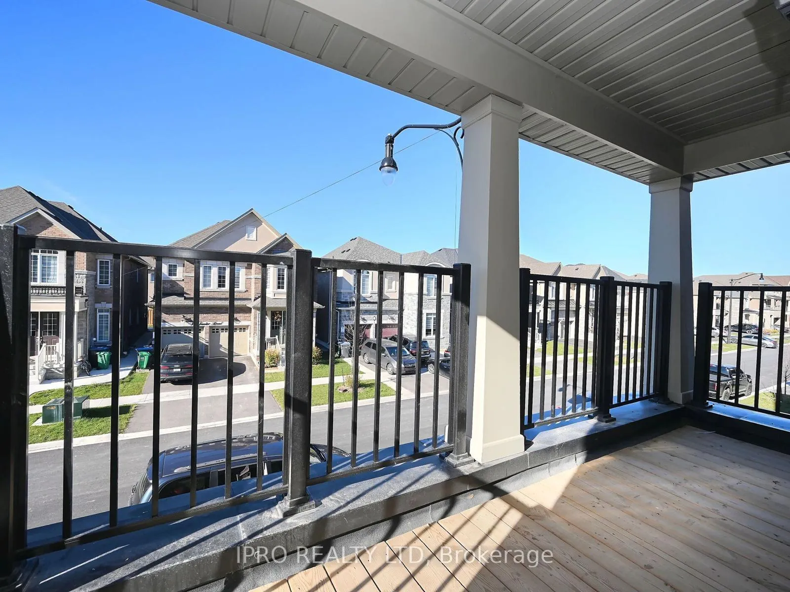 Photo 29 of 29 Junior Road, Brampton, Northwest Brampton — HOMEH