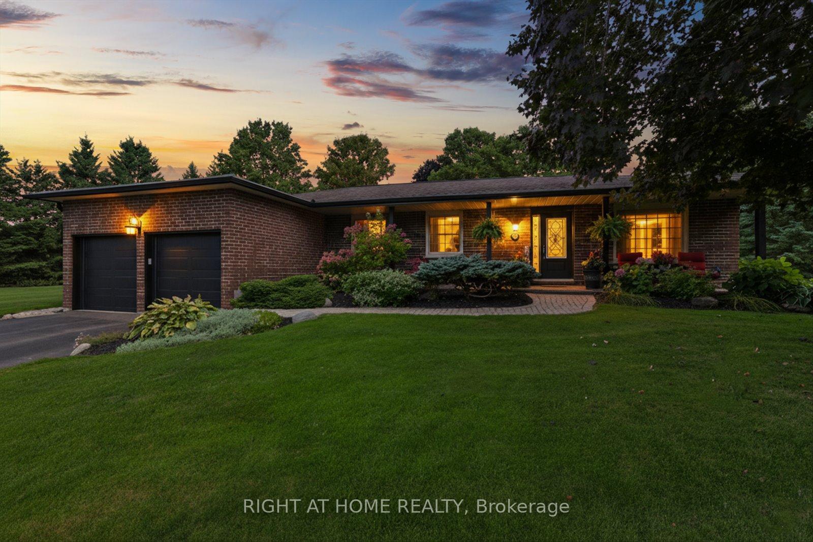 Photo 2 of 620 Alma Street, Scugog, Port Perry — HOMEH