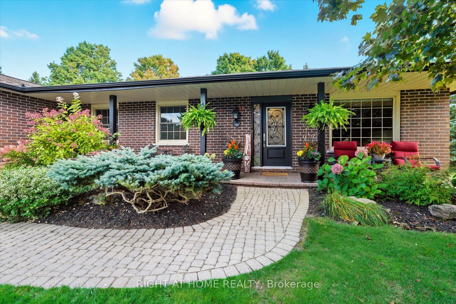 Photo 4 of 620 Alma Street, Scugog, Port Perry — HOMEH