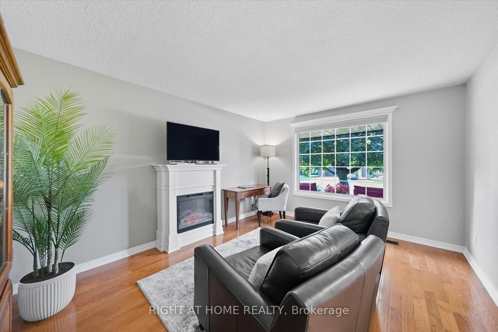 Photo 8 of 620 Alma Street, Scugog, Port Perry — HOMEH