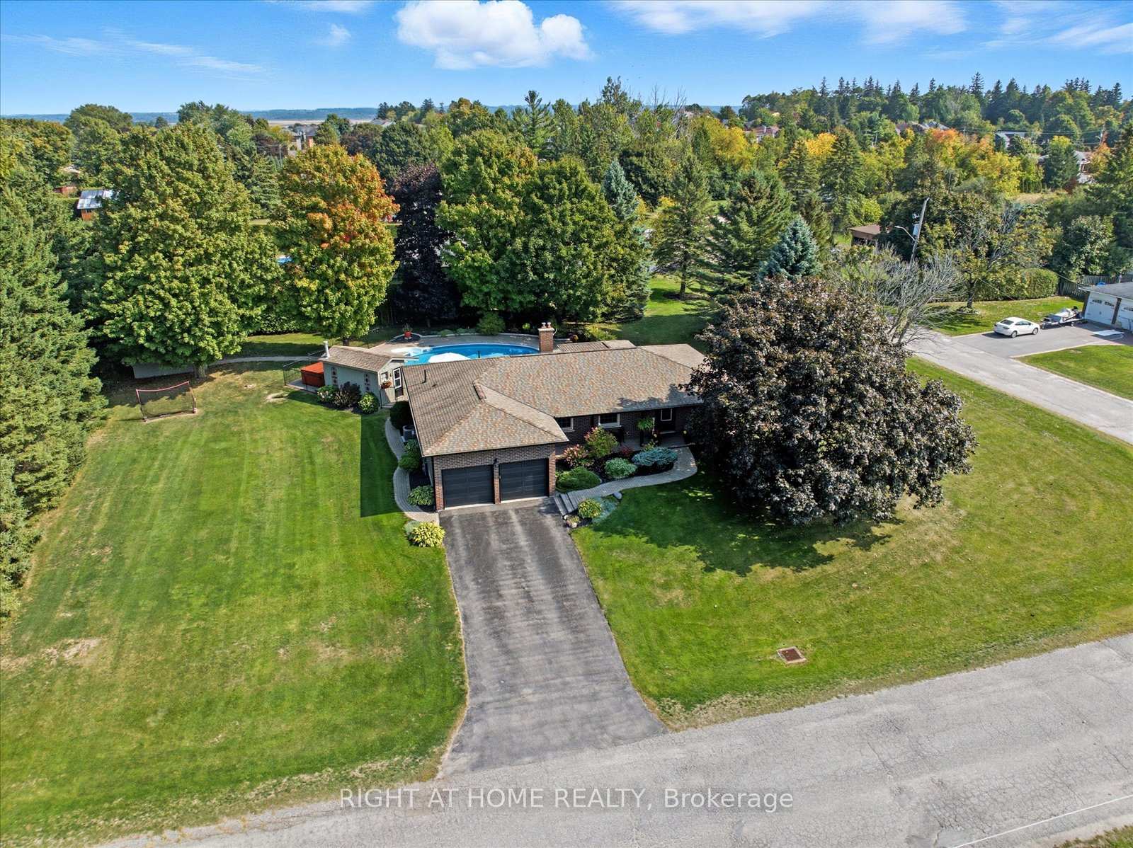 Photo 47 of 620 Alma Street, Scugog, Port Perry — HOMEH