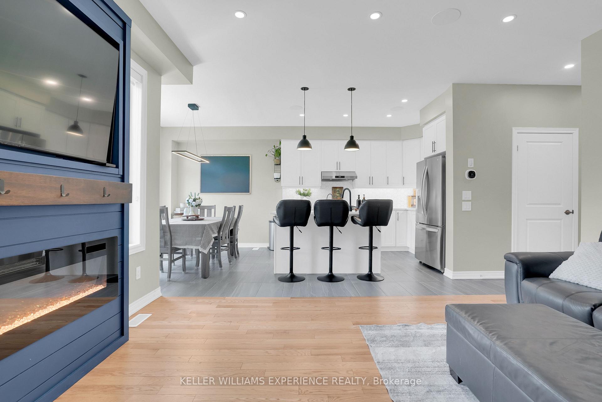 Photo 13 of 1329 Davis Loop, Innisfil, Lefroy — HOMEH