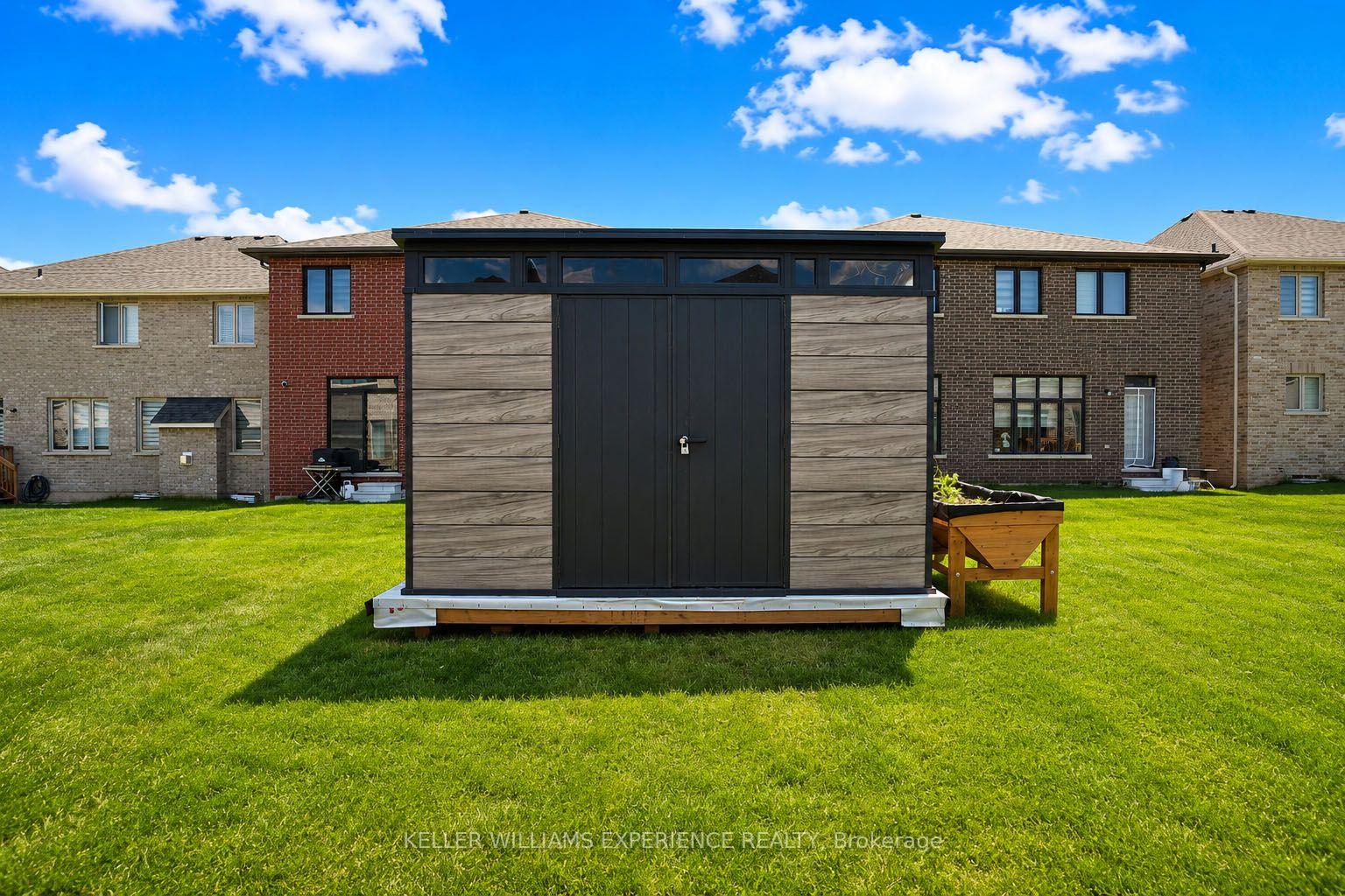 Photo 30 of 1329 Davis Loop, Innisfil, Lefroy — HOMEH
